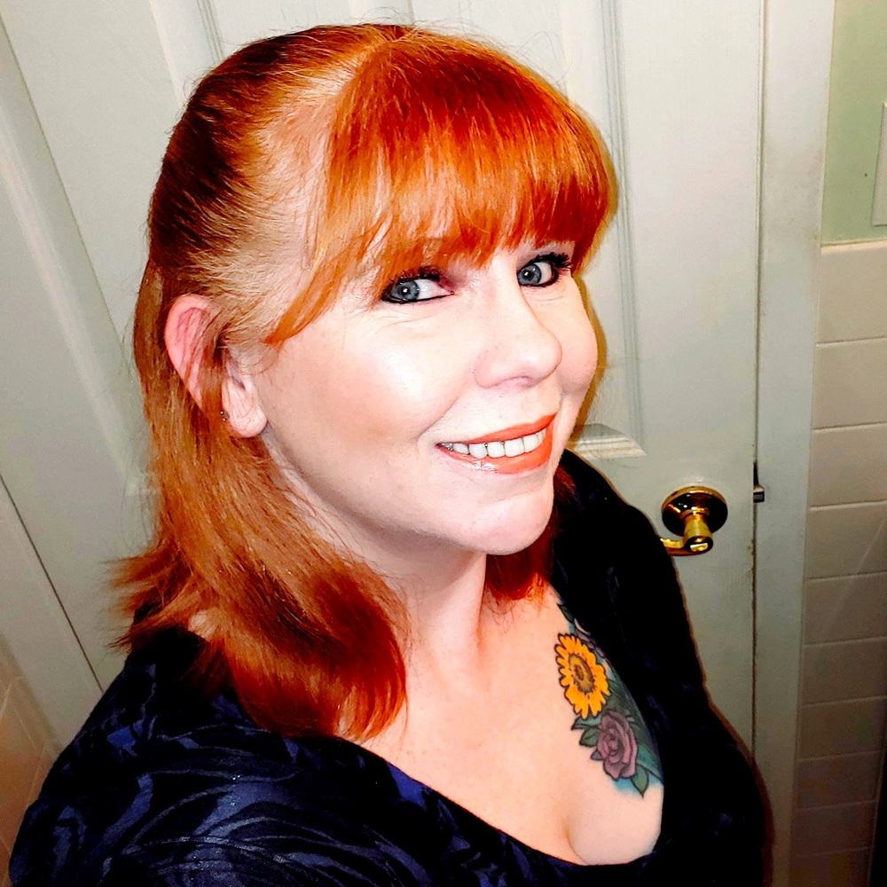 Meet your Posher, Lori